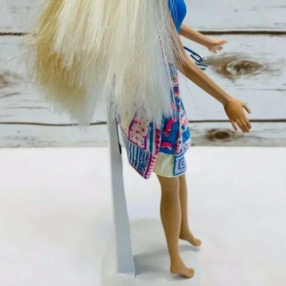 MATTEL BARBIE Blonde Hair Blue Eyes Bodysuit Skirt Outfit 12" Tall - Picture 9 of 13